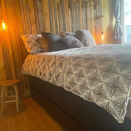 Au 39 Bed & Breakfast *